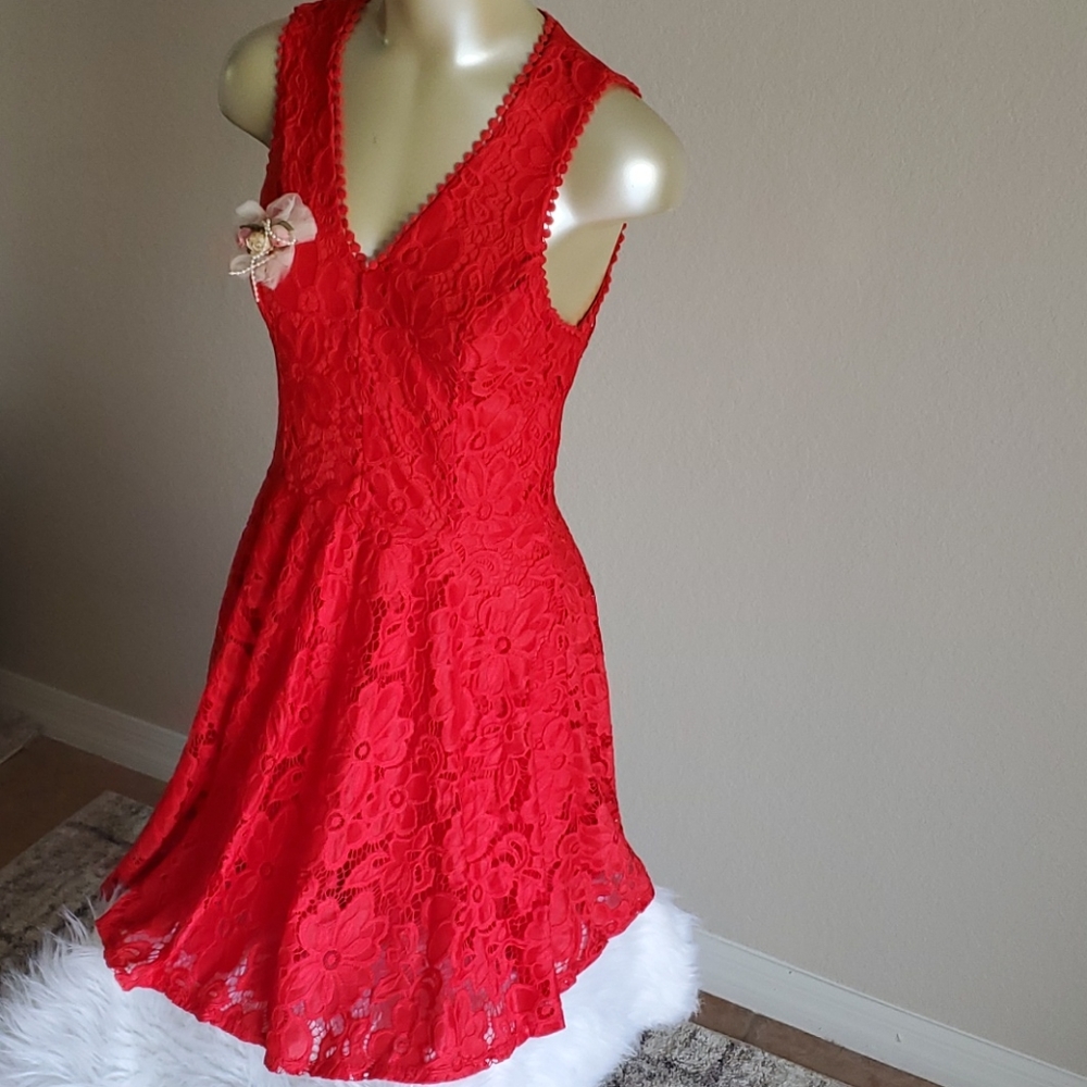 RED PEPPER DRESS - Picture 4 of 8